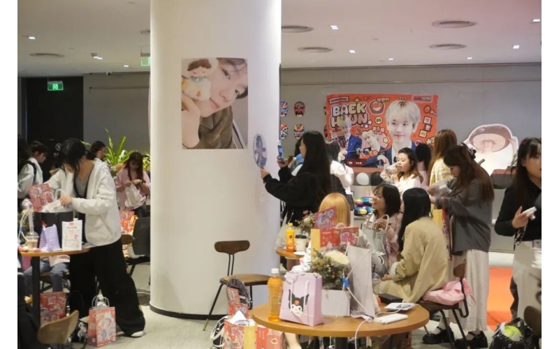 用空间换客流？咖啡店做起了粉丝生意Exchange space for passenger flow? The coffee shop has started a fan business