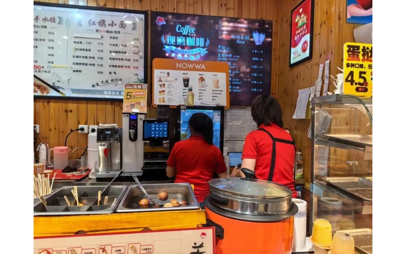 咖啡更像低成本引流工具 起底挪瓦&ldquo;店中店&rdquo;模式下品控与加盟迷局Coffee is more like a low-cost drainage tool. The quality control and franchise dilemma under the "store in store" model of starting from scratch
